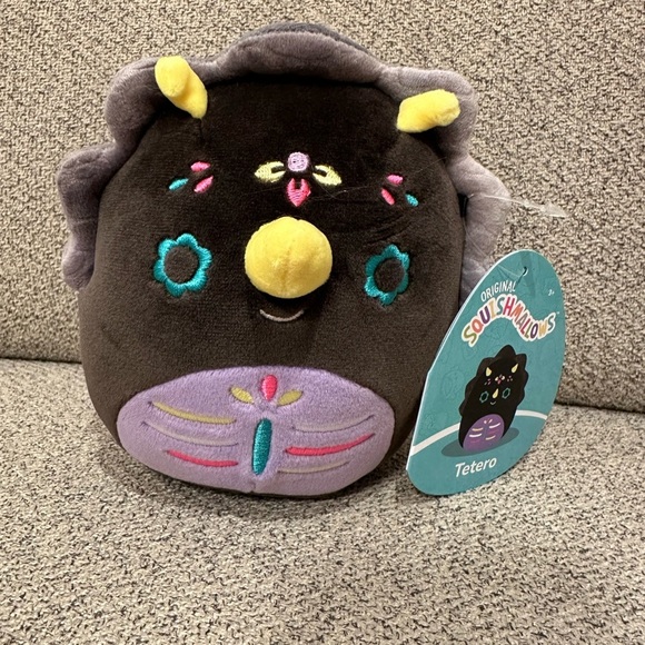NWT 🇺🇸 NWT 🇺🇸 Squishmallow Tetero the Day of the Dead Triceratops 5" - Picture 2 of 7